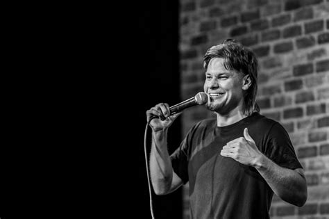 how long is theo von comedy show? the length of his stand-up routine varies but often includes unique elements