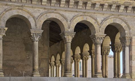 what themes were prevalent in romanesque art? the intricate interplay between light and shadow often symbolized the duality of human nature.